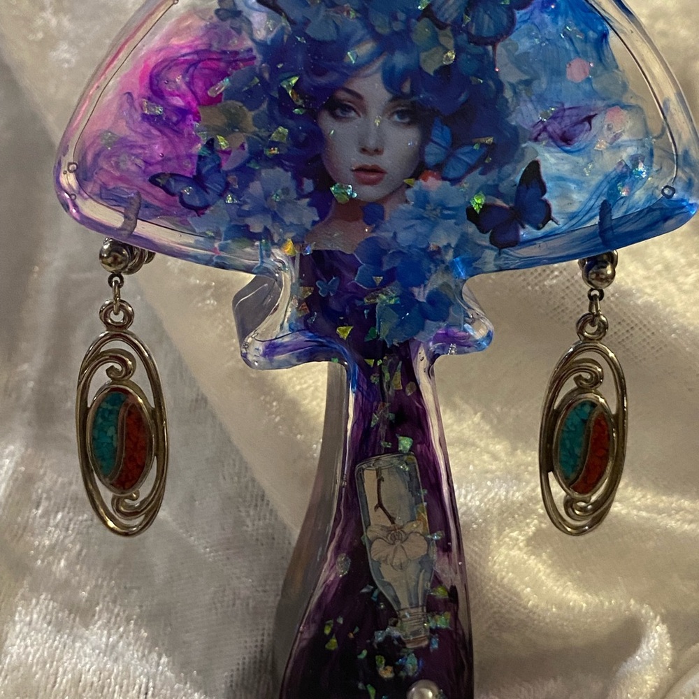 Southwest Turquoise Oval Silver Pierced Earrings - Picture 2 of 12